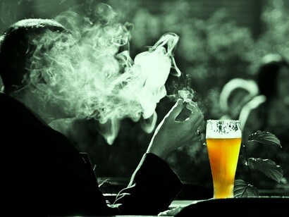 Fumo per celebrare la fine dell’estate più calda di sempre