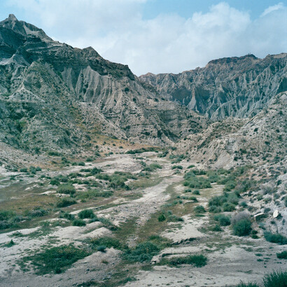 Yto Barrada, Sidi Hssein, Beni Said, 2009, Fotografia cromogènica, Dimensions: 100 x 100 cm. Cortesia de l’artista i de la Galeria Sfeir-Semler, Beirut/Hamburg
