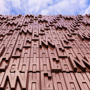 3D Lettering on Buildings. Courtesy of Museum für Gestaltung