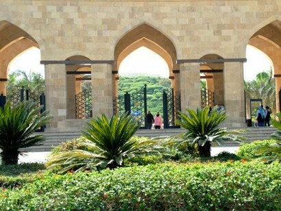 L’ingresso principale al parco dalla Salah Salem Street.  