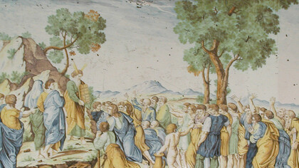 Bartolomeo Terchi (1691-1766). Moisés y las Tablas de la Ley. Placa hecha en San Quirico, Italia. Cerámica  mayólica (loza vidriada con estaño), 1720. Museum Metropolitano de Arte, Nueva York, EE.UU.
