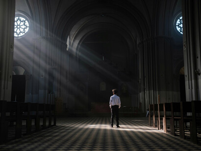 Los modelos que priorizan al individuo buscan limitar la concentración del poder y proteger ámbitos de decisión personal