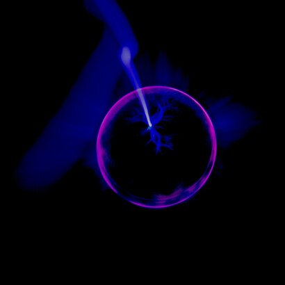 En un instante... la destrucción del átomo