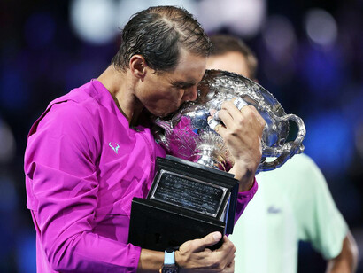 Rafael Nadal en la premiación del Abierto de Australia 2022
