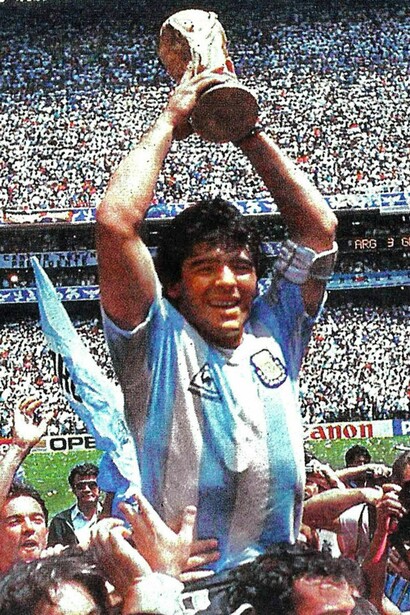 Maradona ‘could play with a team of corpses and still make them champions
