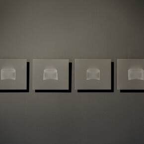 Ouvre(s) au Noir. Courtesy of Archiraar Gallery