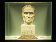 Project Arts Centre, Stéphane Béna Hanly, Length of a Legacy (Robert Oppenheimer), 2015, unfired clay,
water tank, water (Cube)