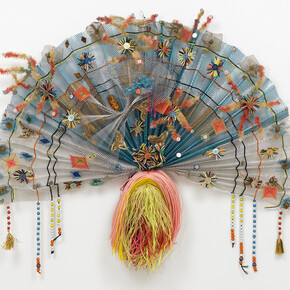 Lynda Benglis, Zanzidae: Peacock Series, 1979, Wire mesh, enamel, glass and plastic, Image: Courtesy the artist and Cheim & Read, New York