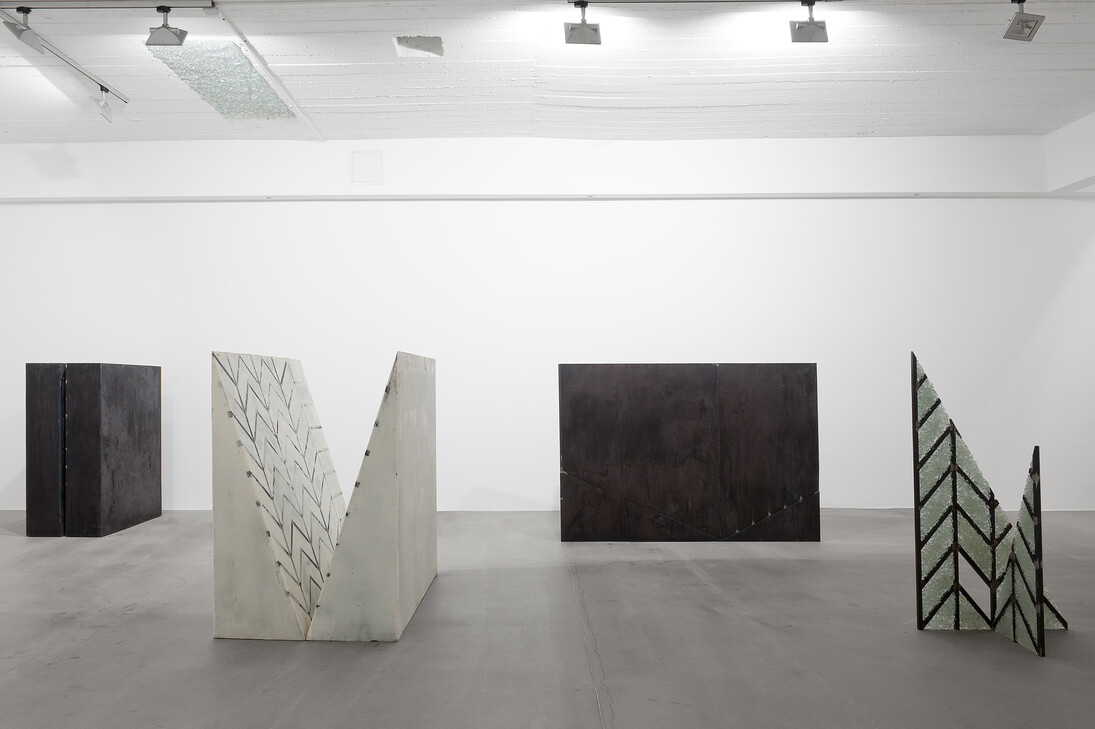 Stefan Papco solo show at Zahorian & Van Espen