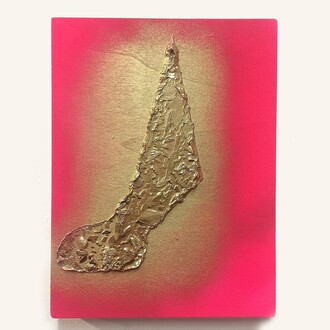 Lustre. Courtesy of Gallery 286