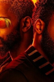 “Atlanta” faz um questionamento aos seus espectadores: quão estranho é o mundo quando se presta atenção à ele? Quando se presta atenção ao conceito de raça e à maneira como o mundo se modifica ao redor dele? Quando “Atlanta” analisa a cultura Afro-Americana dentro do contexto de um rapper da cidade de Atlanta, o analisa a partir de lentes surreais, explorando a Indústria Cultural, o racismo, o trabalho, o dinheiro, relacionamentos humanos, e o existencialismo inerente em tais tópicos. A série é descrita ora como uma comédia, ora como drama, suspense ou terror. “Atlanta” não se encaixa em nenhum desses rótulos porque é, de fato, uma série afro-surrealista