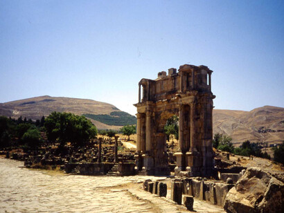 Arco di Caracalla a Djemila
