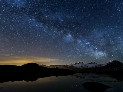 Every part of the universe would reveal an embroidered filigree of creativity