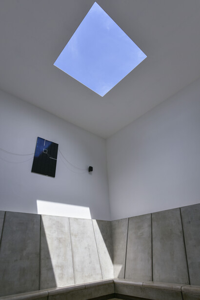 Haroon Mirza. Courtesy of Yorkshire Sculpture Park