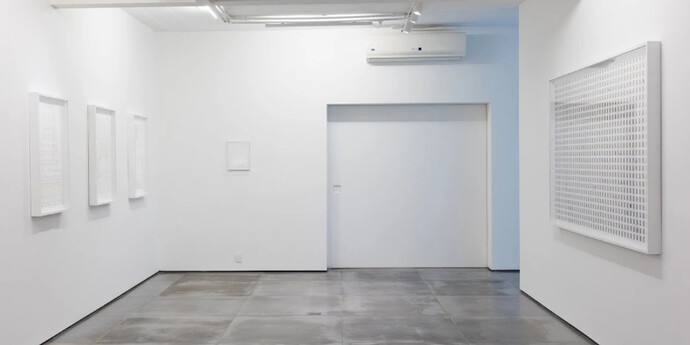 O Ouro e o Mouro, Exhibition view. Courtesy of Galeria Nara Roesler