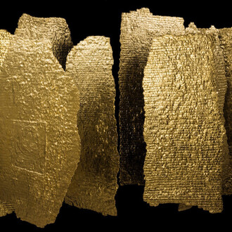 Olga De Amaral, Estelas Series, 2007, Linen, Gesso, Acrylic Paint, Gold Leaf,155 x 95 cm (roughly each)