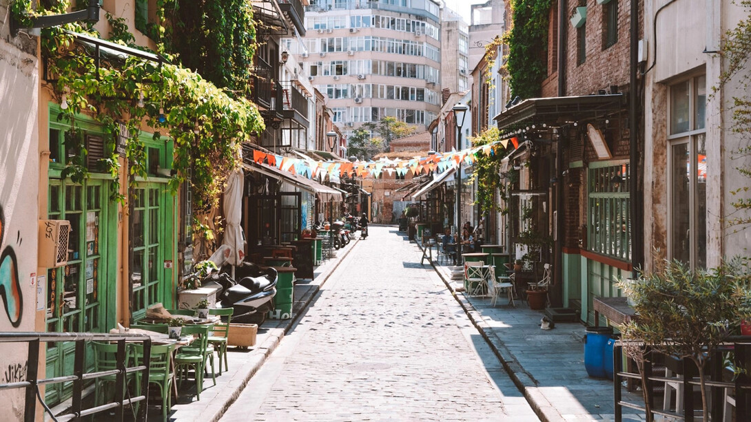 In Grecia tutte le case hanno un terrazzino