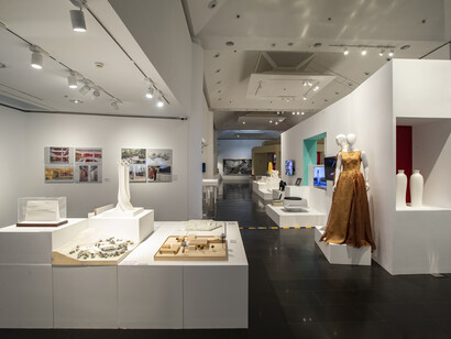 New century achievements exhibition, exhibition view. Courtesy of Tsinghua University Art Museum