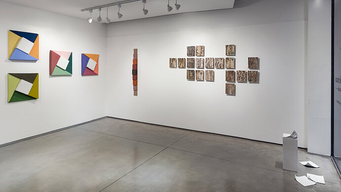 Dafne Kleiman, Quintaesencia, vista de exhibición. Cortesía de la Otto Galería