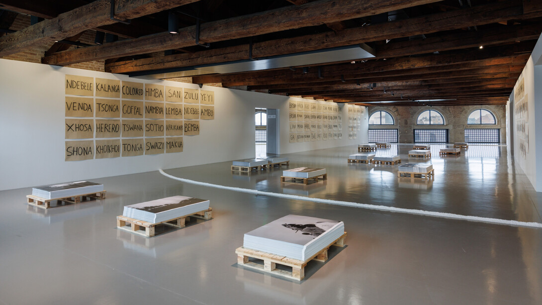 Paulo Nazareth, Algebra, exhibition view. Courtesy of Punta della Dogana