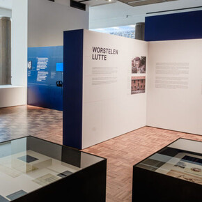 Le sport et les athlètes au KL Auschwitz, vue d’exposition. Avec l’aimable autorisation de Kazerne Dossin