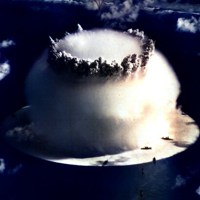 Un conflitto nucleare potrebbe cancellare intere città in pochi secondi. Test atomico operazione Crossroads, 1946, Atollo Bikini
