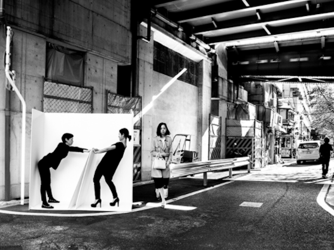 Alex & Mushi: Unbuilding Walls. Courtesy of The Modernism