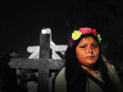 Niña catrina durante la celebración del Día de los Muertos en el cementero de Mixquic, Ciudad de México