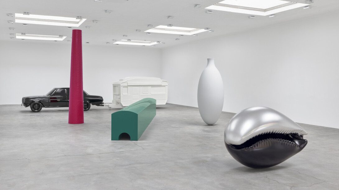 Katharina Fritsch, exhibition view. Courtesy of Matthew Marks Gallery