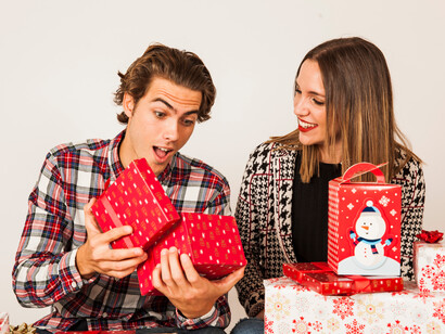 Roupas xadrez. A Dior trouxe em sua passarela resort 2025 as inspirações mais modernas e ousadas com o nosso amado xadrez, de forma tão incrível que impactou bastante os amantes de moda