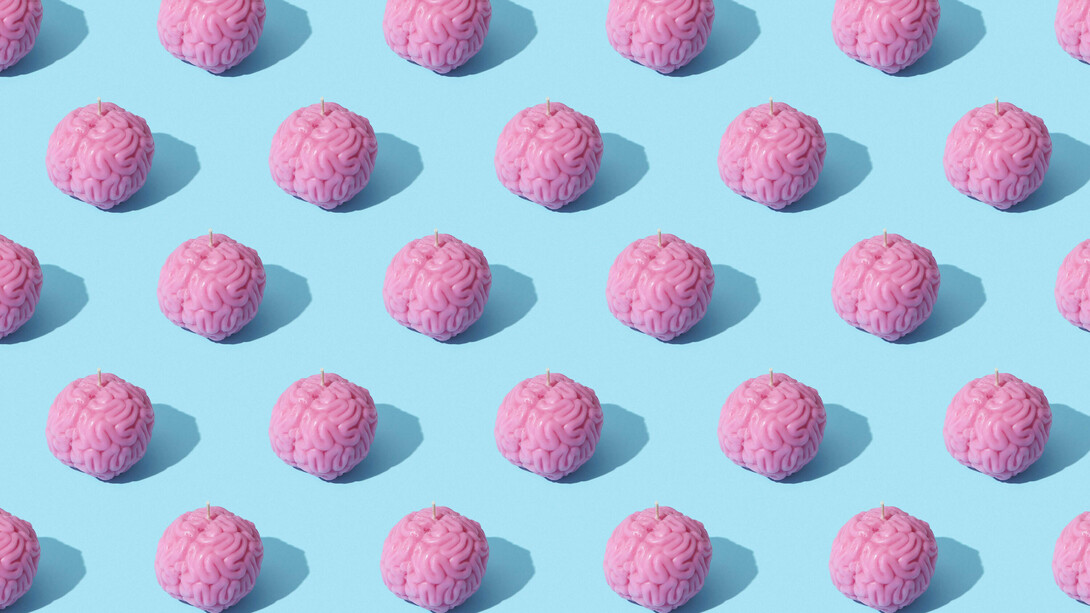 Tout commence là où tout finit, précisément parce que les paramètres qui configurent les réalités face auxquelles on se trouve sont insinués. 