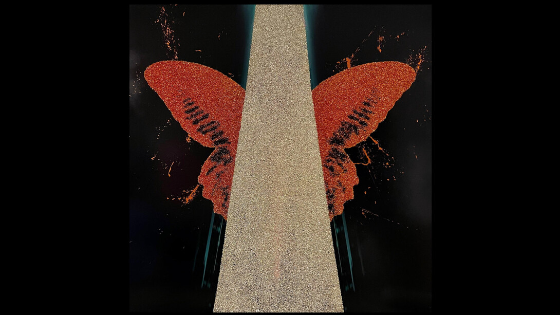 Maxim, The Calling, 145x145cm, mixed media with glitter on board. Courtesy the artist and The Blender Gallery