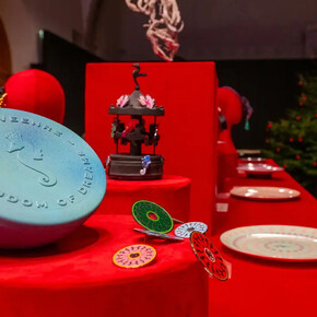 Langebraun–Veenre. Dragons and seahorses, exhibition view. Courtesy of Estonian History Museum