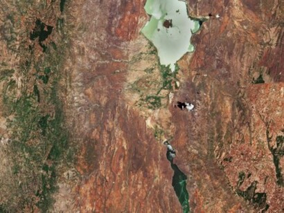 Lago Baringo in alto e lago Bogoria nella Great Rift Valley, Kenya. Foto ESA @Contains modified Copernicus Sentinel data 2019