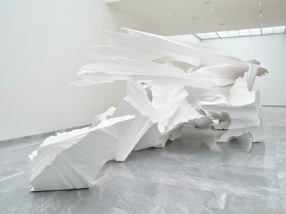 Katharina Grosse, The sprayed dear, ausstellungsansicht. Mit freundlicher genehmigung der Staatsgalerie Stuttgart