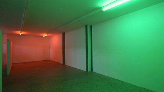 Louise Herve & Chloe Maillet, Boite en valise, installation view