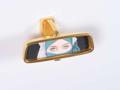 Humaira Abid, Tempting eyes: gold series - V, 2026. Courtesy of Pentimenti