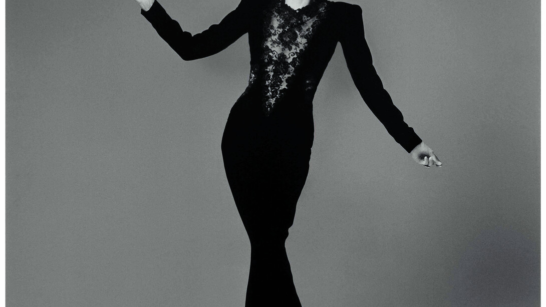 Jacqueline de Ribes in her own design, 1986
Courtesy of The Metropolitan Museum of Art, Photograph by Francesco
Scavullo, The Francesco Scavullo Foundation and The Estate of Francesco
Scavullo