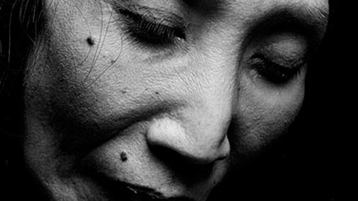 Walter Schiels. Fotografía de la serie "Life Before Death". Maria Hai-Anh Tuyet Cao, fotografiada en febrero de 2004