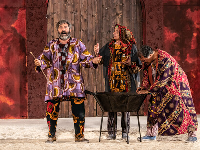 Lo sciopero che Lisistrata propone alle donne è il primo caso di teorizzazione di resistenza passiva della Storia