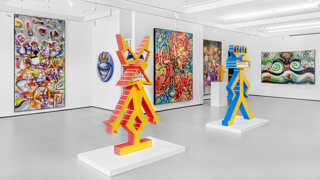 Kenny Scharf, Look both ways, exhibition view. Courtesy of Ross + Kramer Gallery