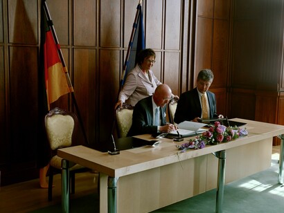 OLIVIER MENANTEAU
9 avril 2015 La secrétaire d’état pour l’économie et énergie Brigitte Zypries
courtesy galerie anne barrault