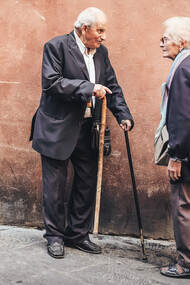 Elderly couple: aging is unavoidable