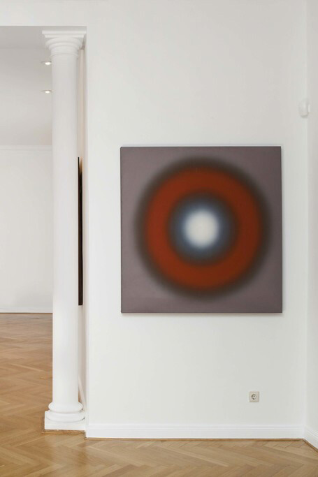 Wojciech Fangor, Exhibition view. Courtesy of Gnyp Gallery