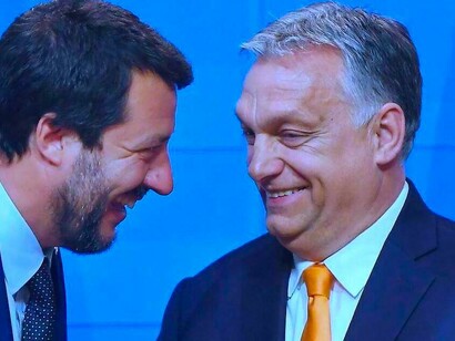 Líderes de la «internacional 
extremopopulista»: Matteo Salvini con Viktor Orbán