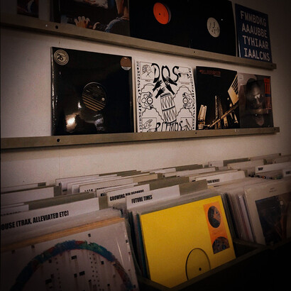 Londres. j'ai décidé de quitter le squat et de m'inscrire au Job Center, ainsi je n'avais plus de responsabilités envers une tierce personne, ni en France, ni en Angleterre