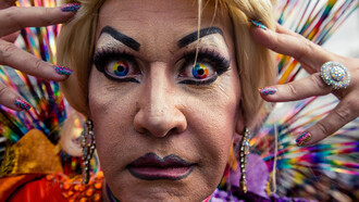 L'activisme LGBTQ+. Cette crise de l'incarnation est le signe d'un trouble profond de notre société