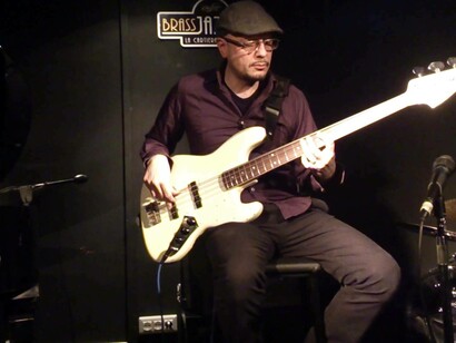 Dario Deidda durante un concerto
