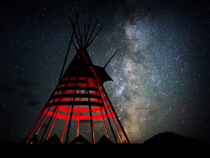 Hay multitud de herramientas que nos ayudan a activar el autoconocimiento día a día, una de ellas podría ser la astrología