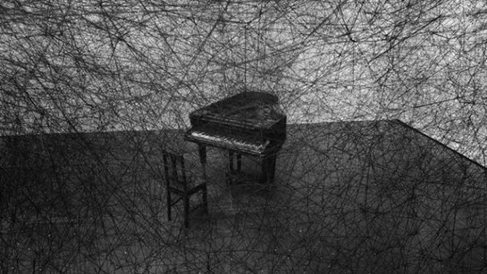 Chiharu Shiota - Pianoforte